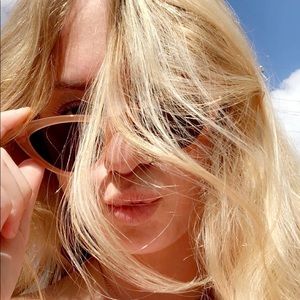 Meet your Posher, Mady